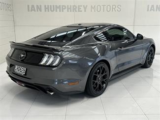 2018 Ford Mustang - Thumbnail