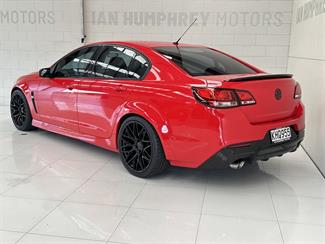 2017 Holden Commodore - Thumbnail