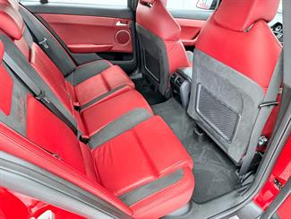 2007 Holden HSV - Thumbnail