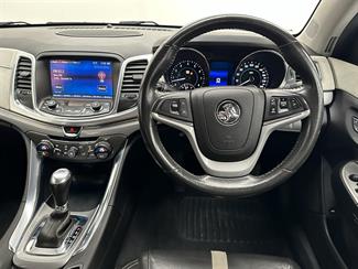 2014 Holden Commodore - Thumbnail