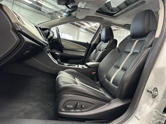 2013 Holden Commodore - Thumbnail