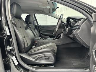 2014 Holden Commodore - Thumbnail