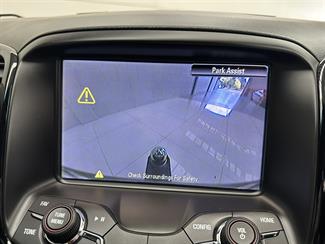 2014 Holden Commodore - Thumbnail