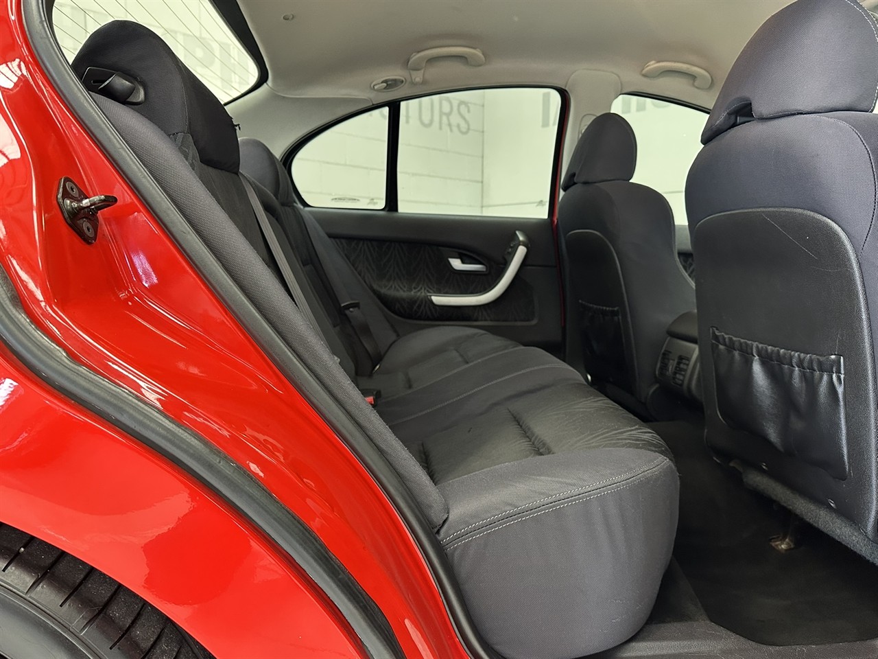 2005 Ford Falcon