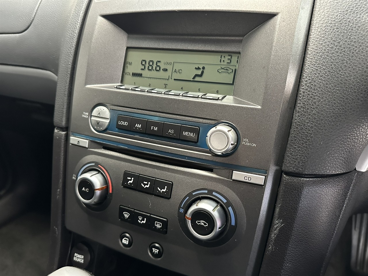 2005 Ford Falcon