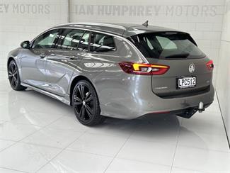 2018 Holden Commodore - Thumbnail