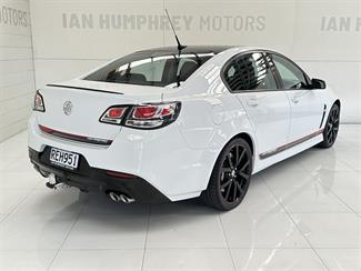 2018 Holden Commodore - Thumbnail