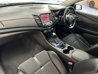 2017 Holden Commodore - Thumbnail