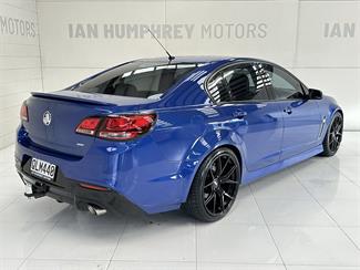 2017 Holden Commodore - Thumbnail