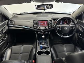 2017 Holden Commodore - Thumbnail