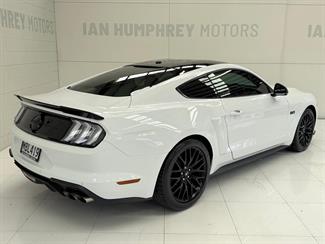 2019 Ford Mustang - Thumbnail