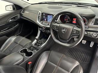2017 Holden Commodore - Thumbnail