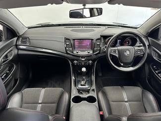 2016 Holden Commodore - Thumbnail