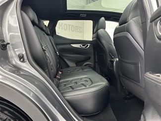 2021 Nissan Qashqai - Thumbnail