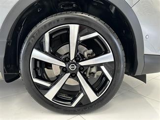 2021 Nissan Qashqai - Thumbnail