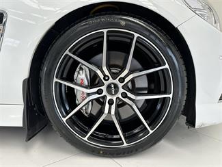 2014 Holden Commodore - Thumbnail