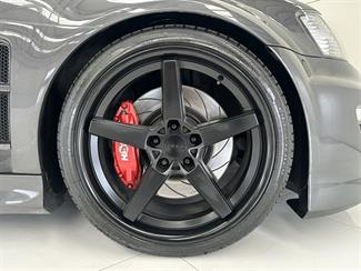 2010 Holden HSV - Thumbnail