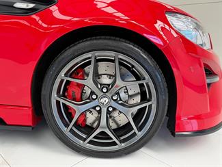 2017 Holden HSV - Thumbnail