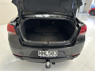 2014 Holden Commodore - Thumbnail