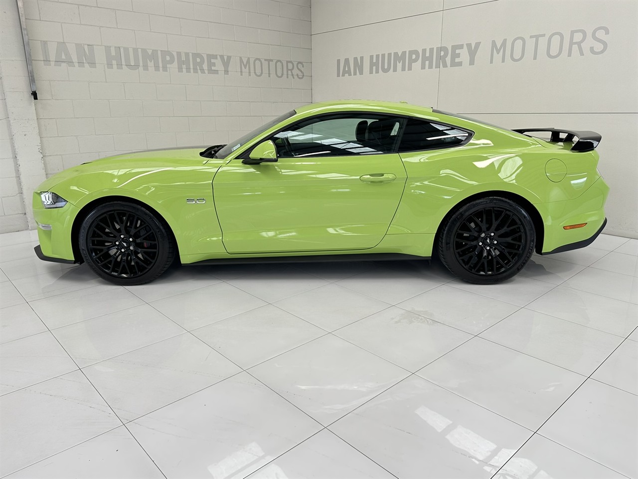 2020 Ford Mustang