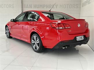 2015 Holden Commodore - Thumbnail