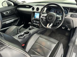 2019 Ford Mustang - Thumbnail