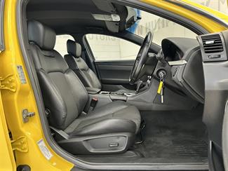 2012 Holden Commodore - Thumbnail