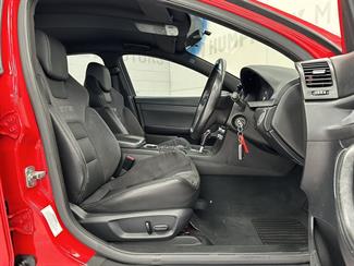 2006 Holden HSV - Thumbnail