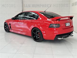 2006 Holden HSV - Thumbnail