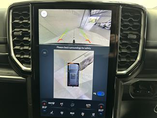 2023 Ford Everest - Thumbnail