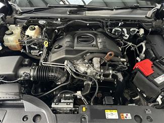 2023 Ford Everest - Thumbnail