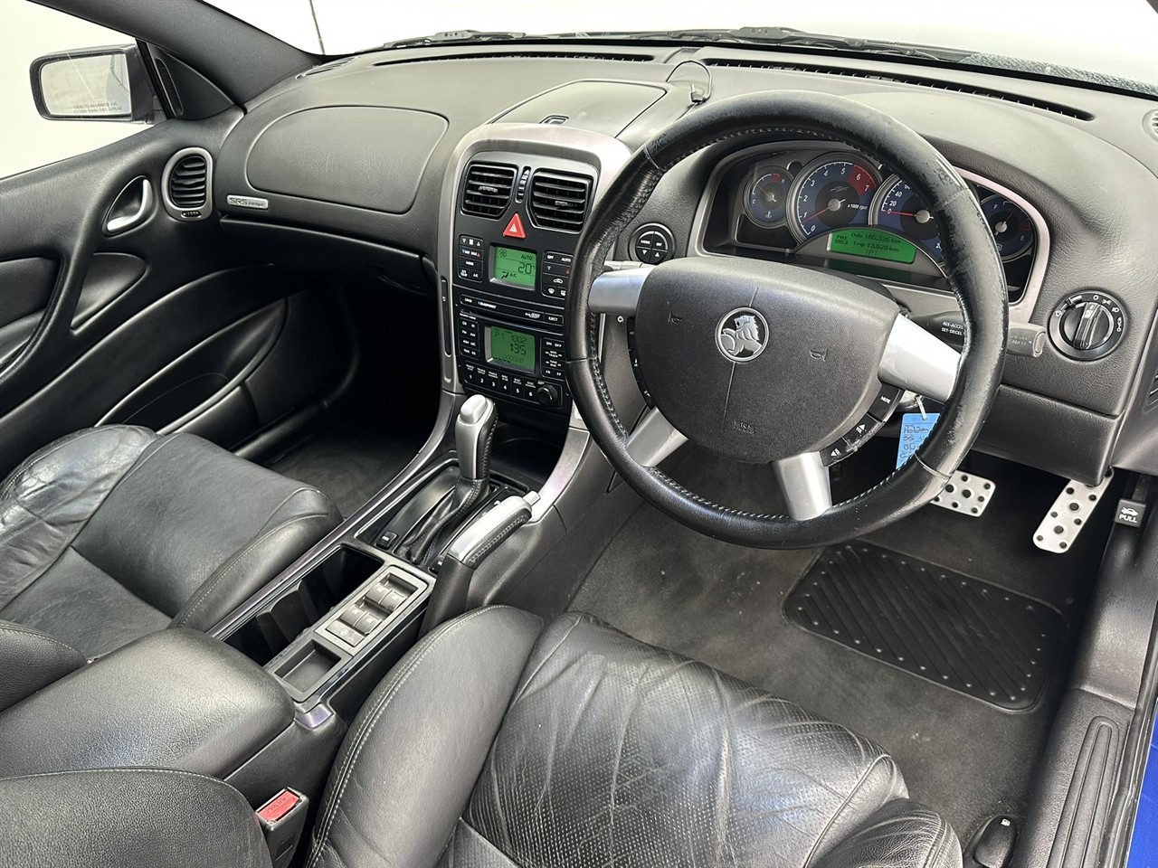 2005 Holden Commodore