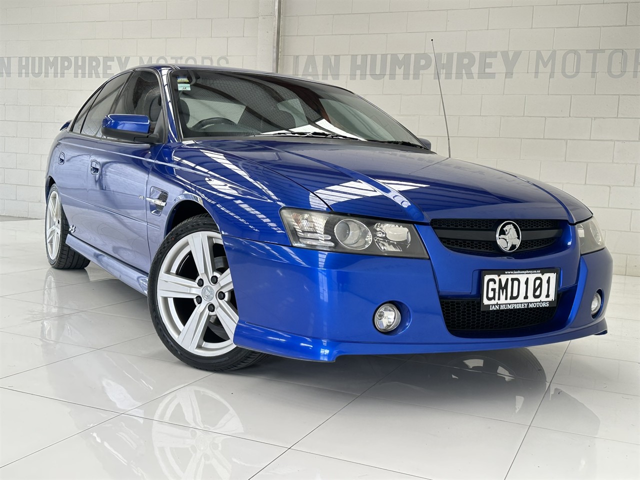 2005 Holden Commodore