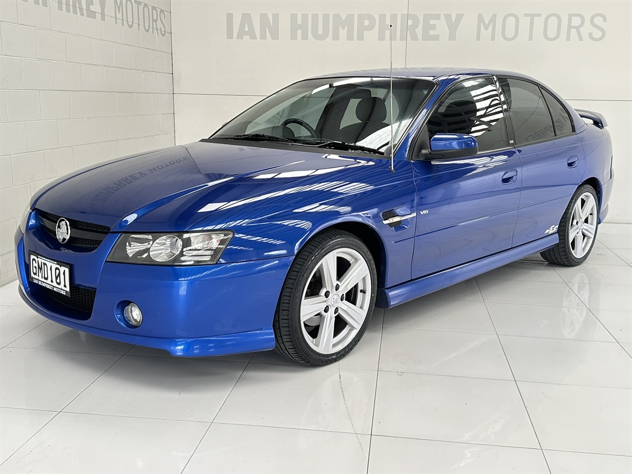 2005 Holden Commodore