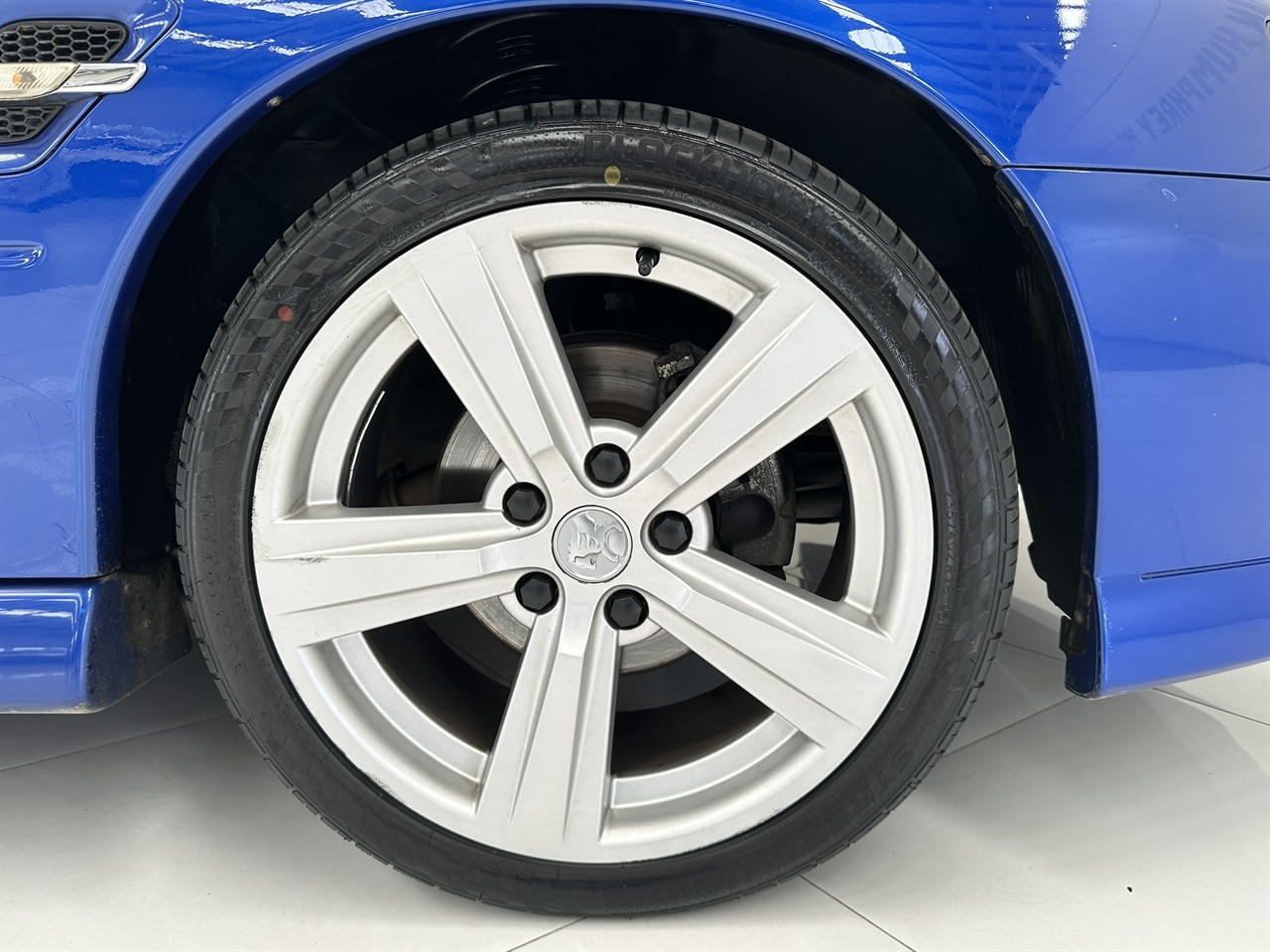 2005 Holden Commodore