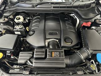 2012 Holden Commodore - Thumbnail