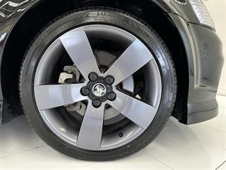 2012 Holden Commodore - Thumbnail