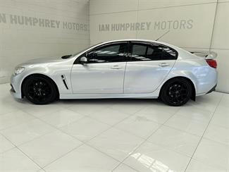 2014 Holden Commodore - Thumbnail