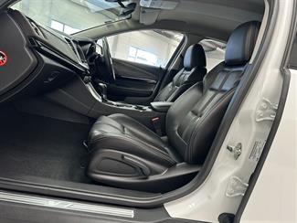 2017 Holden Commodore - Thumbnail