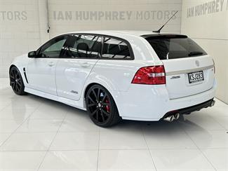 2017 Holden Commodore - Thumbnail