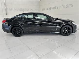 2015 Holden Commodore - Thumbnail