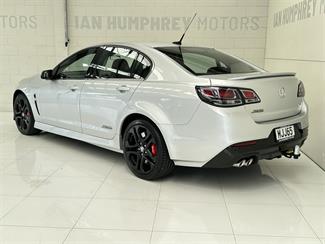 2016 Holden Commodore - Thumbnail