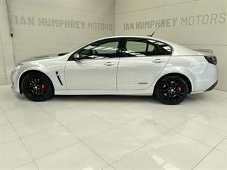 2016 Holden Commodore - Thumbnail