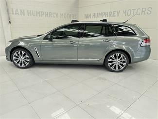 2015 Holden Commodore - Thumbnail