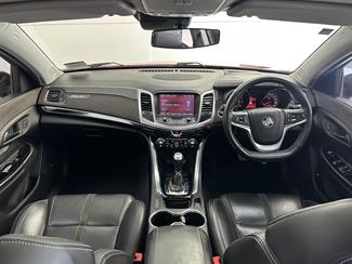 2017 Holden Commodore - Thumbnail