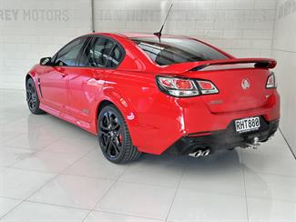 2017 Holden Commodore - Thumbnail