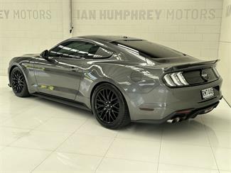 2018 Ford Mustang - Thumbnail