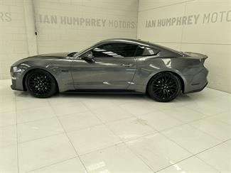 2018 Ford Mustang - Thumbnail