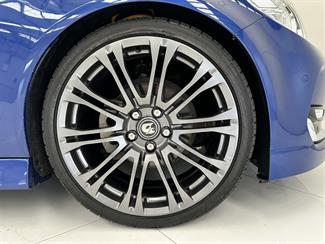 2016 Holden Commodore - Thumbnail