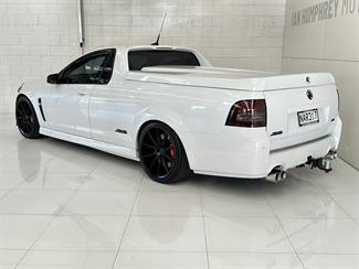 2017 Holden Commodore - Thumbnail